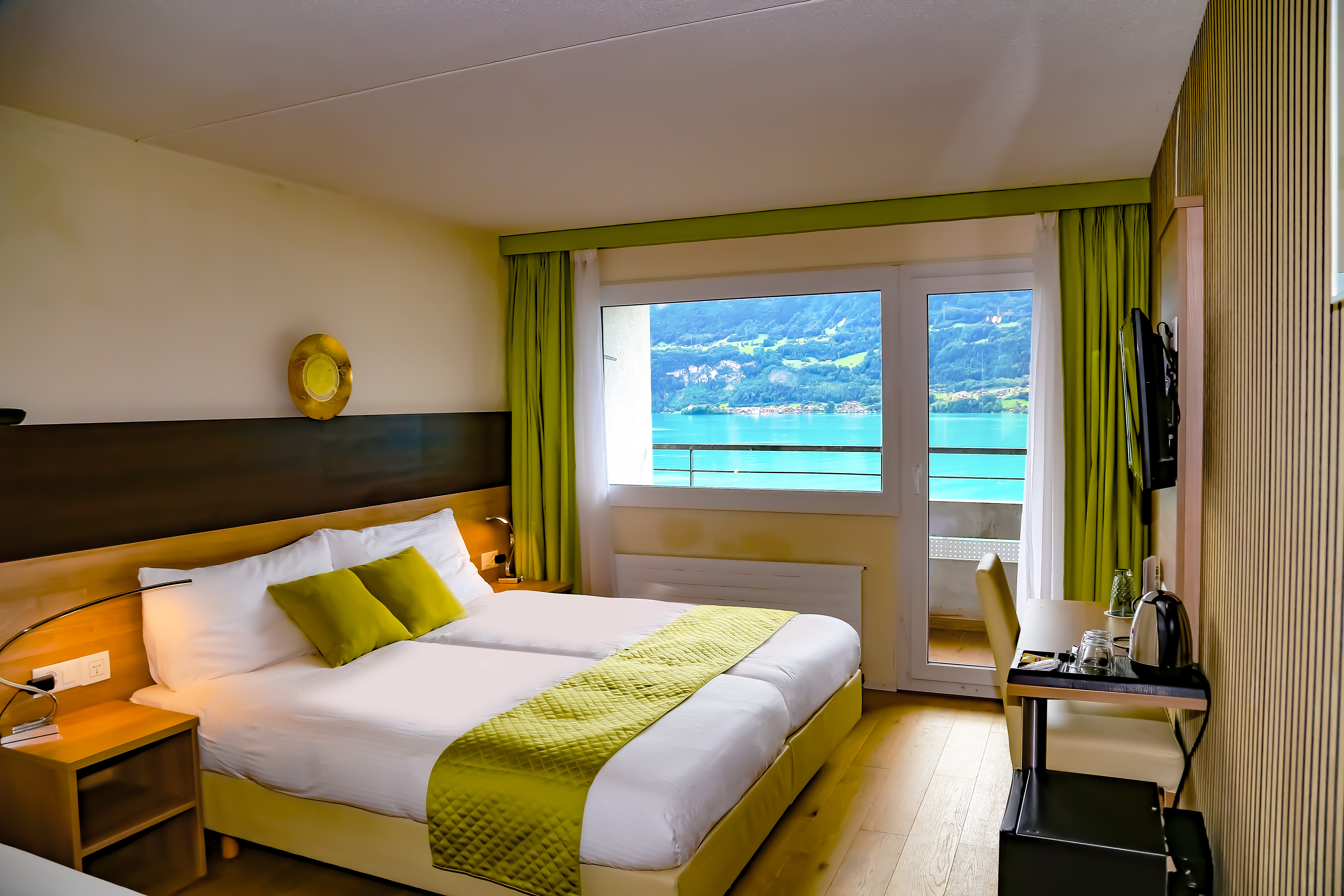 Signature Lake View